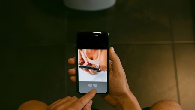 Nudes : tout ce qu'il faut savoir pour s'amuser